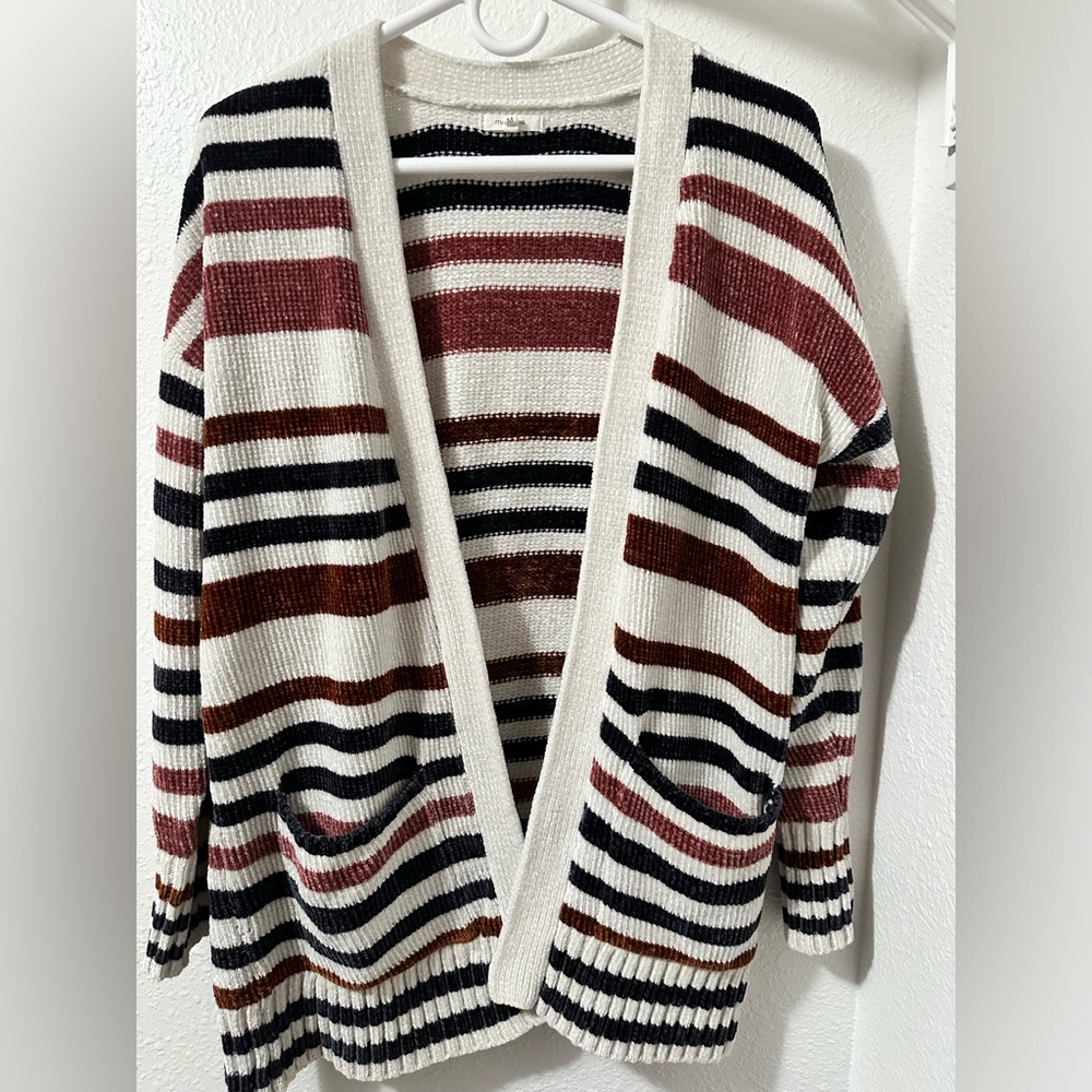 Maurices White Stripe Chenille Open Front Cardigan size medium